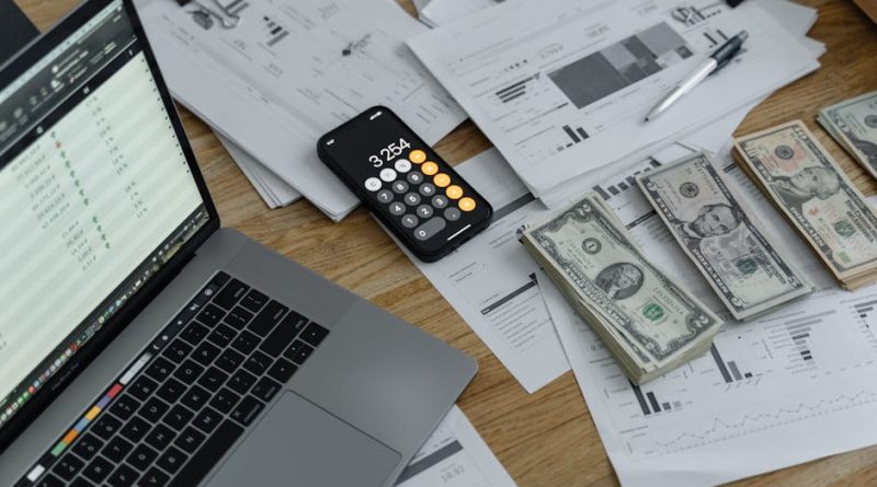 Vaša vodilna lestvica pametnih finančnih potez in varčevanja
