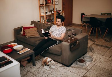 Večernji predah i omiljeni naslonjač